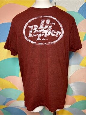 Savvy Men's Red Graphic Tee - Retro Logo sz L